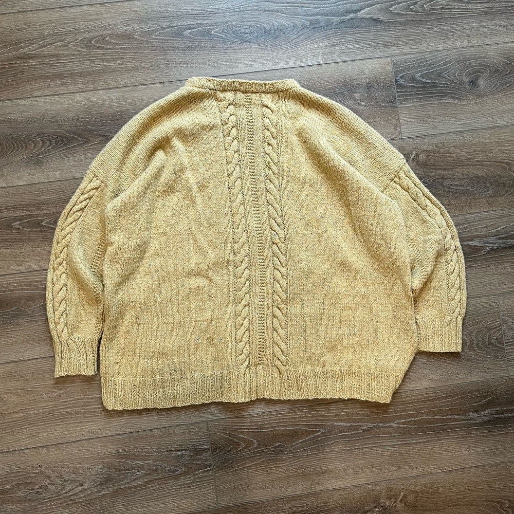Vintage Knit Sweater - Picture 2 of 5